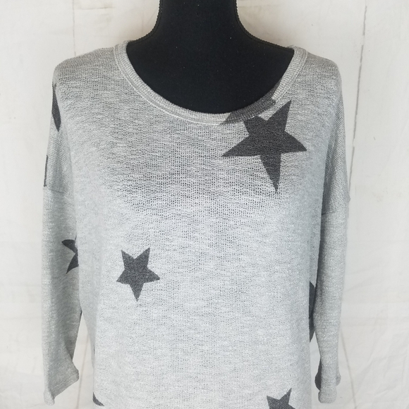 First Love by lovelyn Gray sweater - Picture 6 of 9